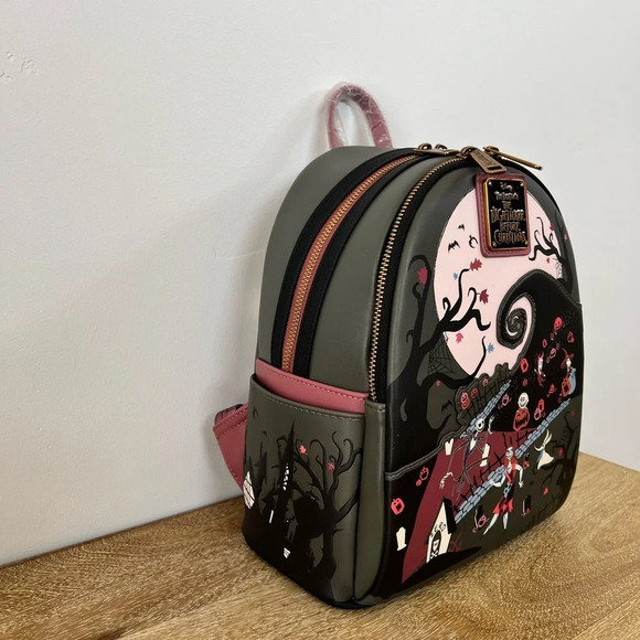 Loungefly Disney Nightmare Before Christmas Spiral Hill Mini Backpack NWT - Picture 2 of 6
